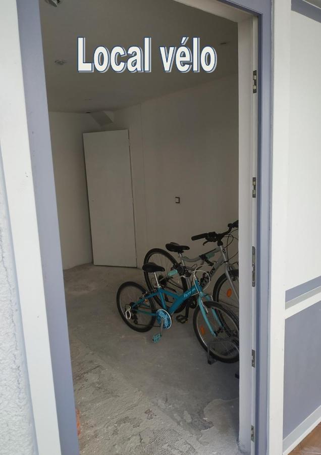 Duplex Plein Centre Ville 10B Malestroit Luaran gambar